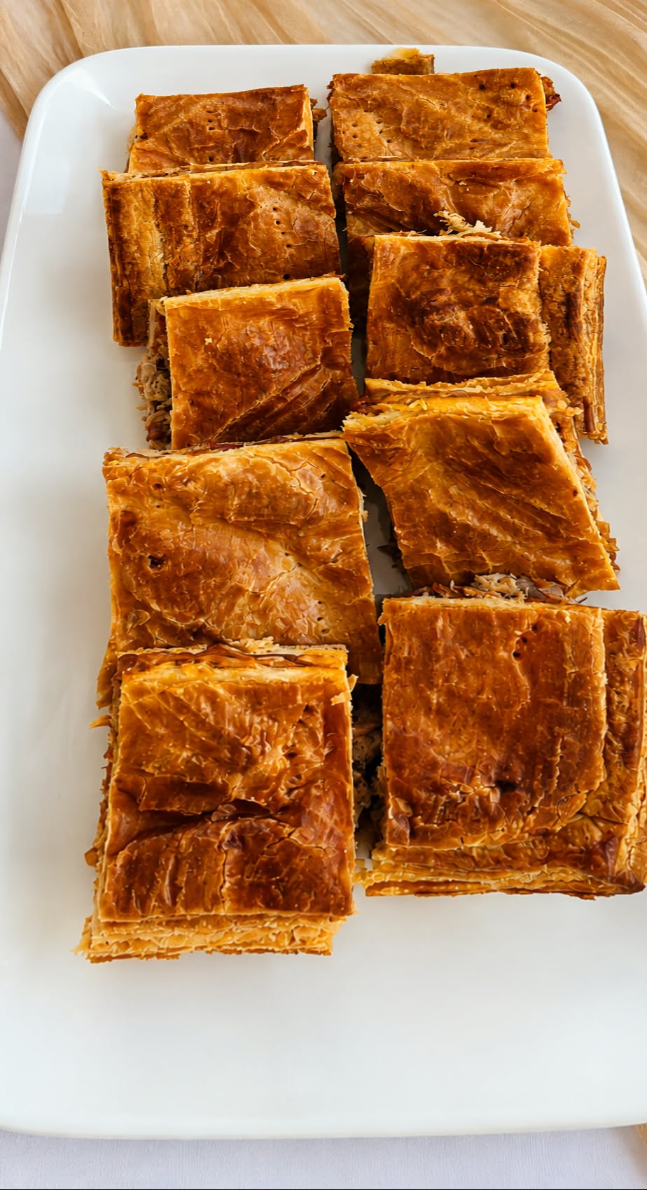 Empanada de atún y pisto casera